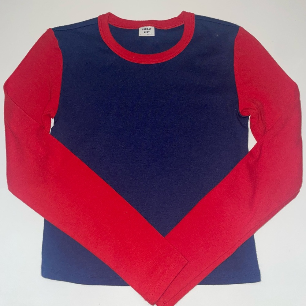 Short long sleeve top